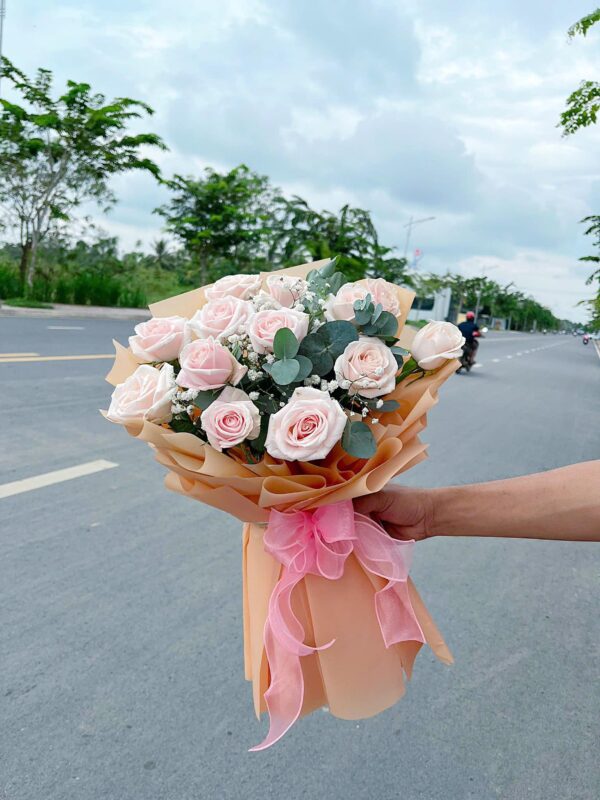 Bó hoa chúc mừng tại shop hoa Nghi Sơn